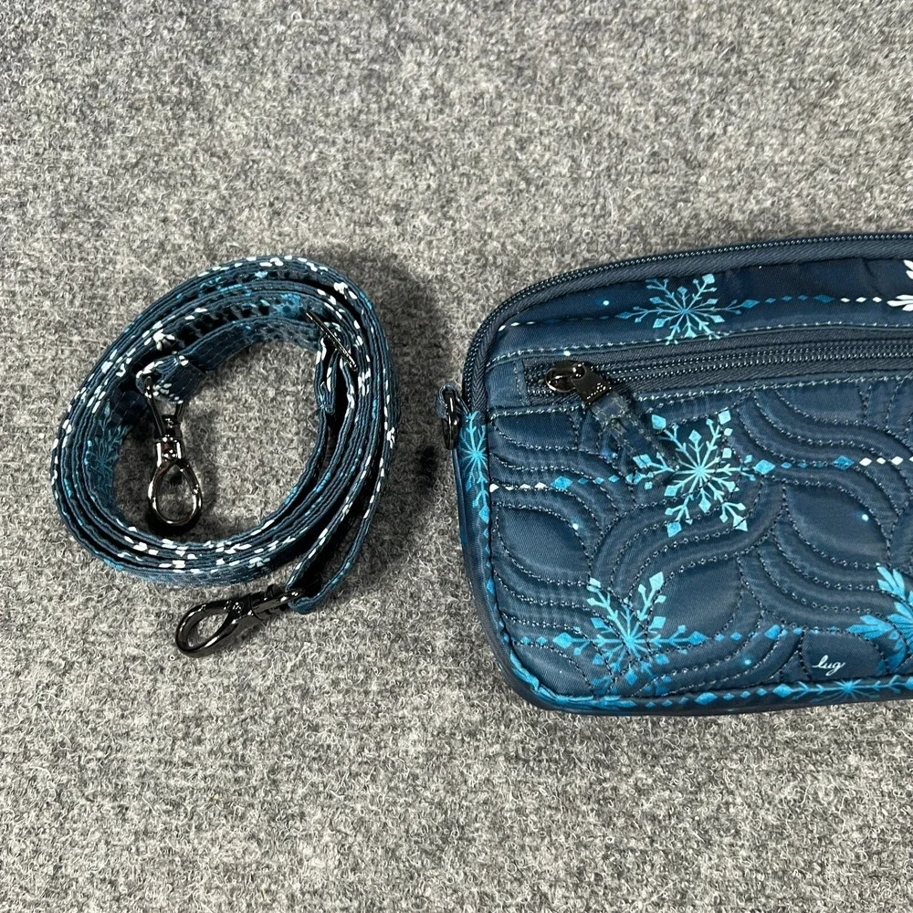 Lug‎ Peekaboo Convertible Crossbody Bag Blue Floral Zip Pockets Quilted RFID